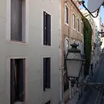 Principe Real Studio In Quiet Street