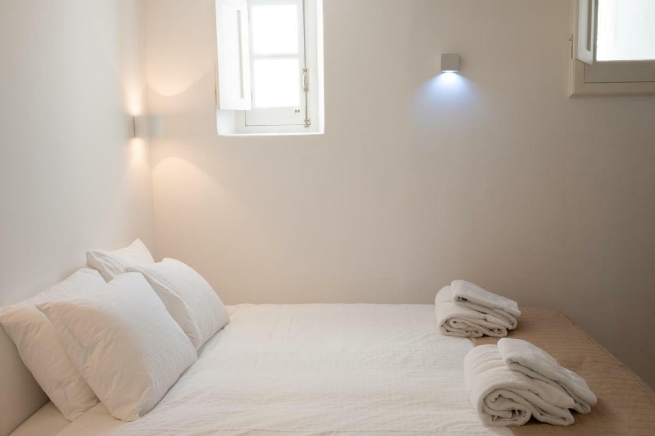 Principe Real In Quiet Street Apartment