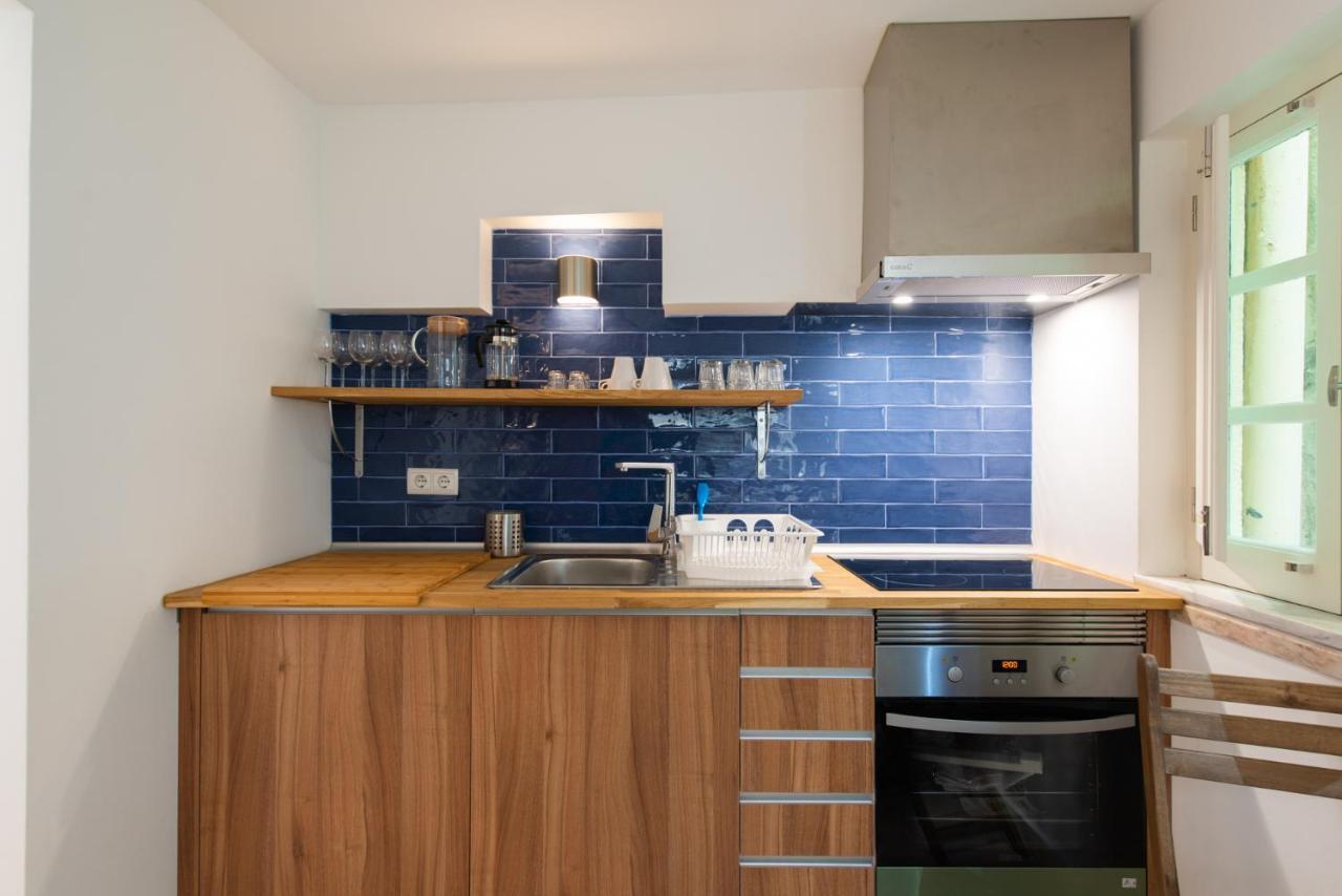Apartment Principe Real In Quiet Street Lisbon